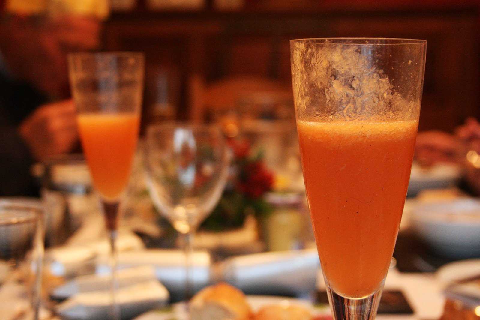 Коктейль беллини (bellini): домашний рецепт приготовления напитка, в состав которого входят персиковое шампанское и сок