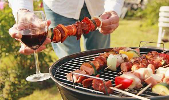Мясо в вине: рецепты приготовления, правила выбора вина к мясу