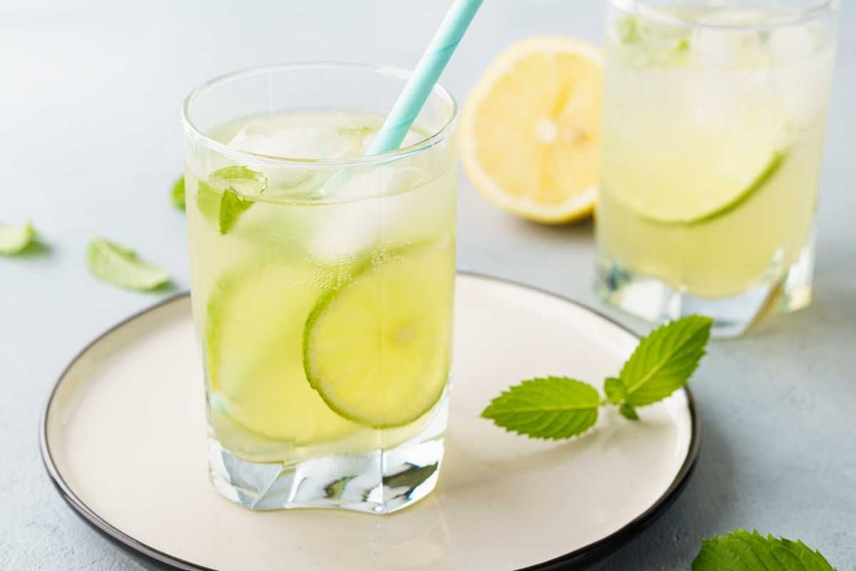 Лимонад из малины — 4 пошаговых рецепта приготовления