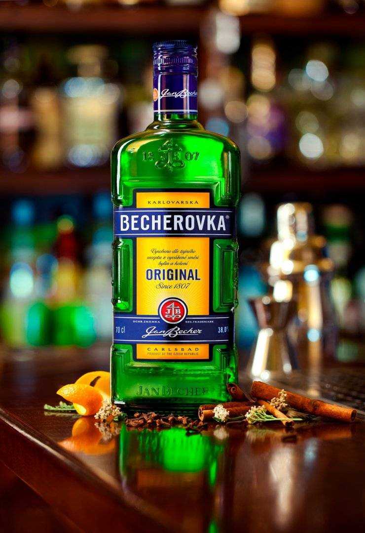 Бехеровка как пить правильно, что это, с чем пьют, коктели, виды: лемонд, оригинал, кордиал