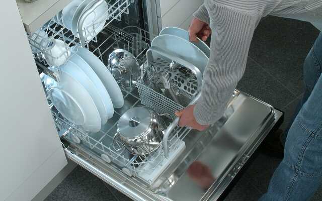Бокалы в посудомоечной машине: всему свое место