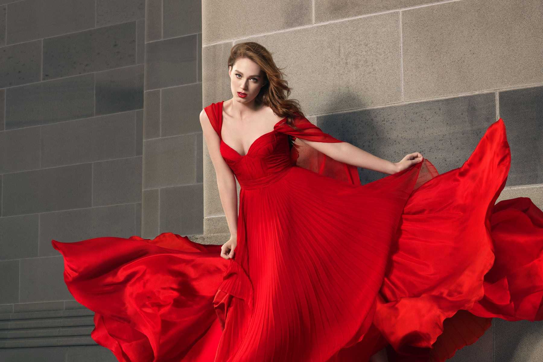 Avon  little red dress (2011) — аромат для женщин: описание, отзывы, рекомендации по выбору
