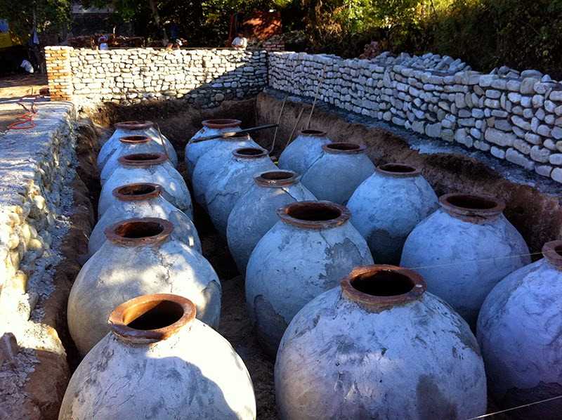Квеври: глиняный кувшин для приготовления грузинского и армянского вина
