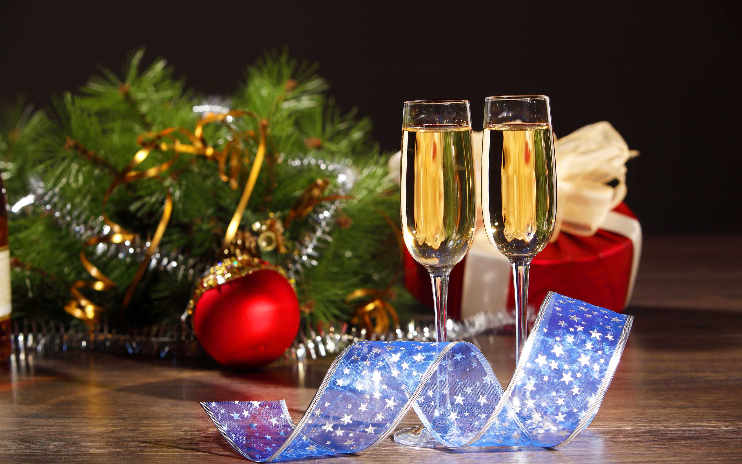Шампанское на новый год 2018, какое игристое вино или шампанское лучше выбрать на новогодний стол, рейтинг, советы, отзывы + фото