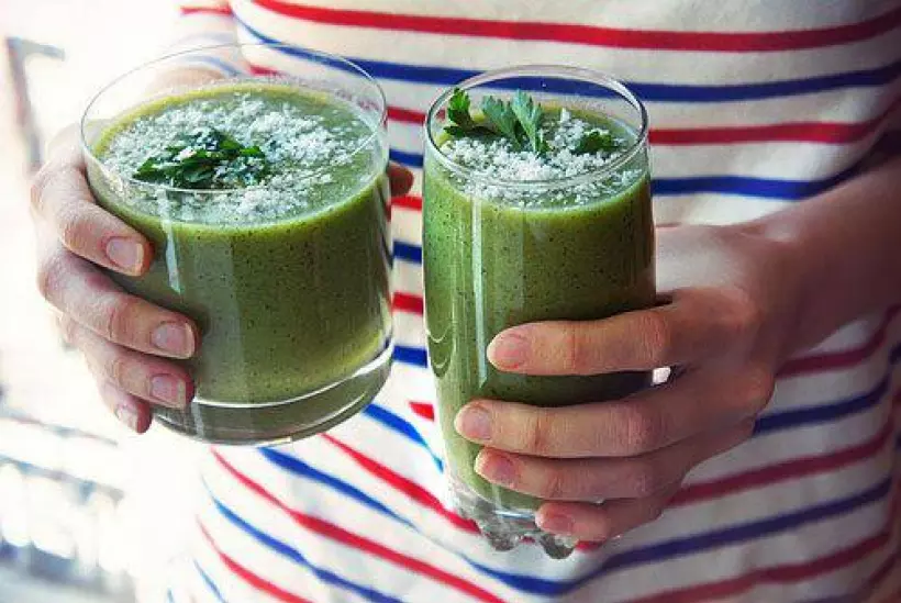 Коктейль кузнечик: мягкость вкуса и изумительный цвет