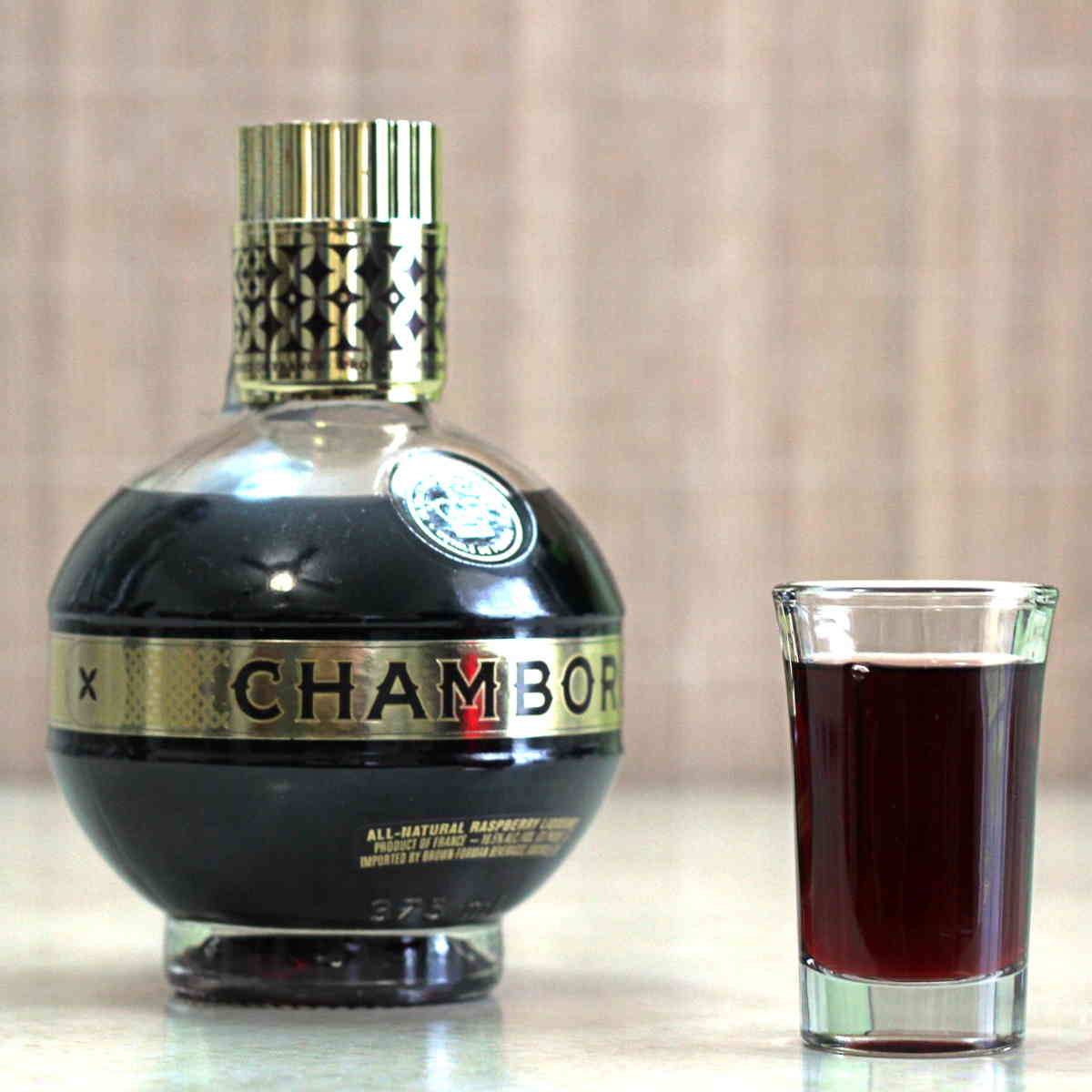 Ликер chambord (шамбор): как изготавливают напиток и как правильно пить
