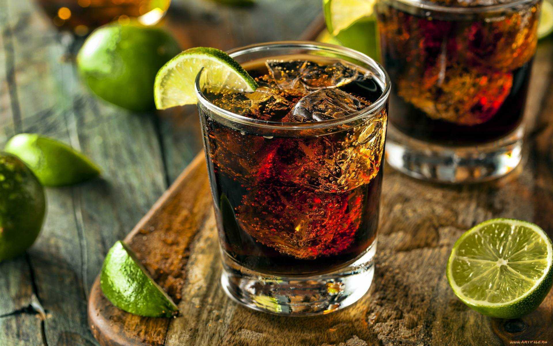 10 простых коктейлей с виски – пошаговые рецепты для дома